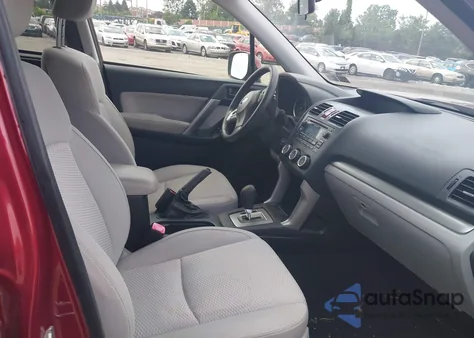 2015 Subaru Forester 2.5I Premium z USA, uszkodzony, nr VIN JF2SJADC1FH472946